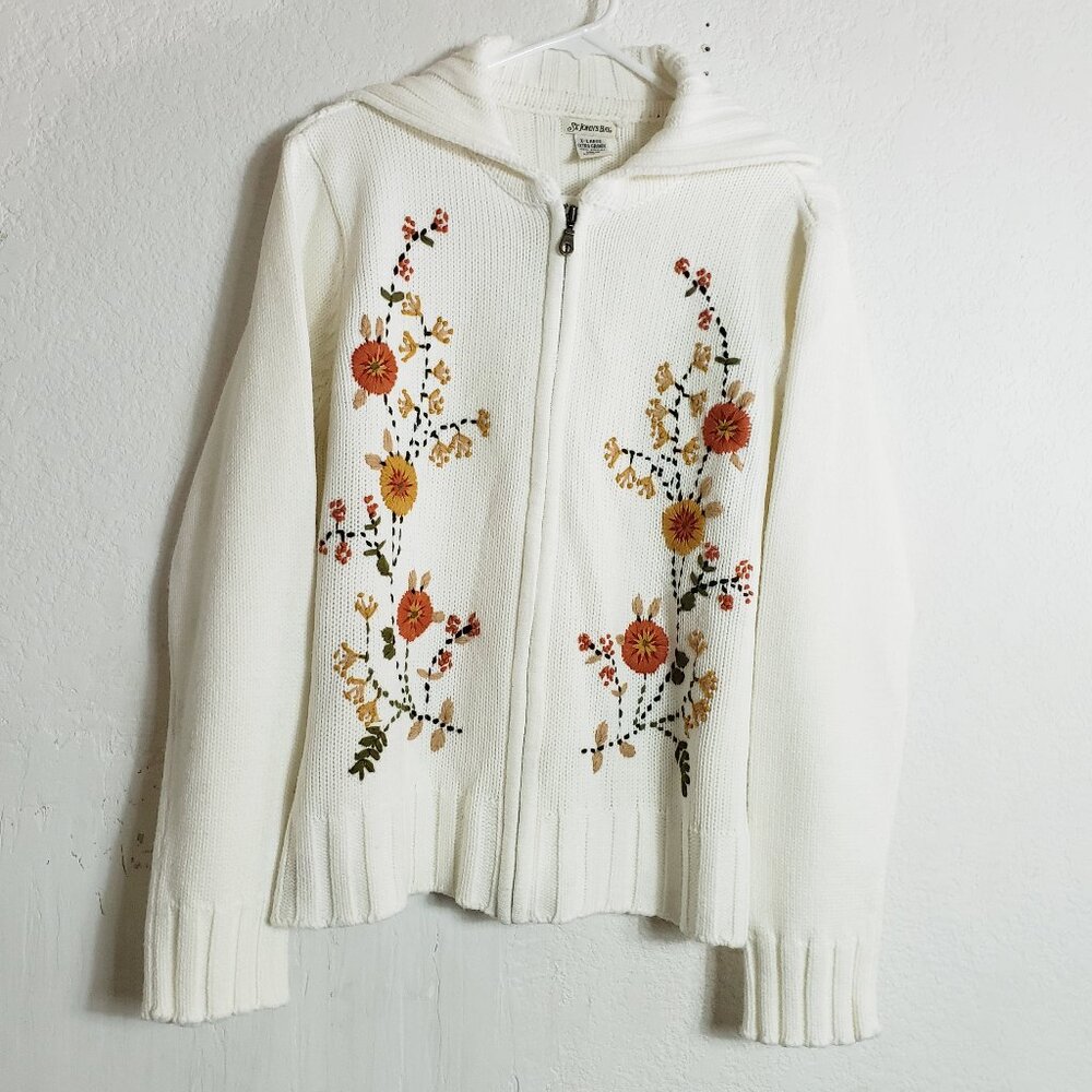 St Johns Bay Vintage Full Zip White Sweater XL Floral Embroidered Ribbed Knit